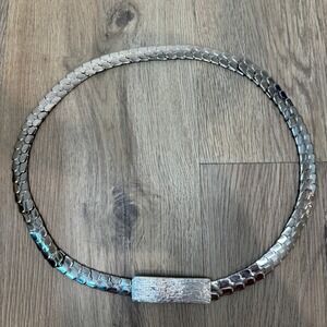 Vintage Silver Metal Serpentine Fish Scale Stretch Fashion Belt Retro 30-40"